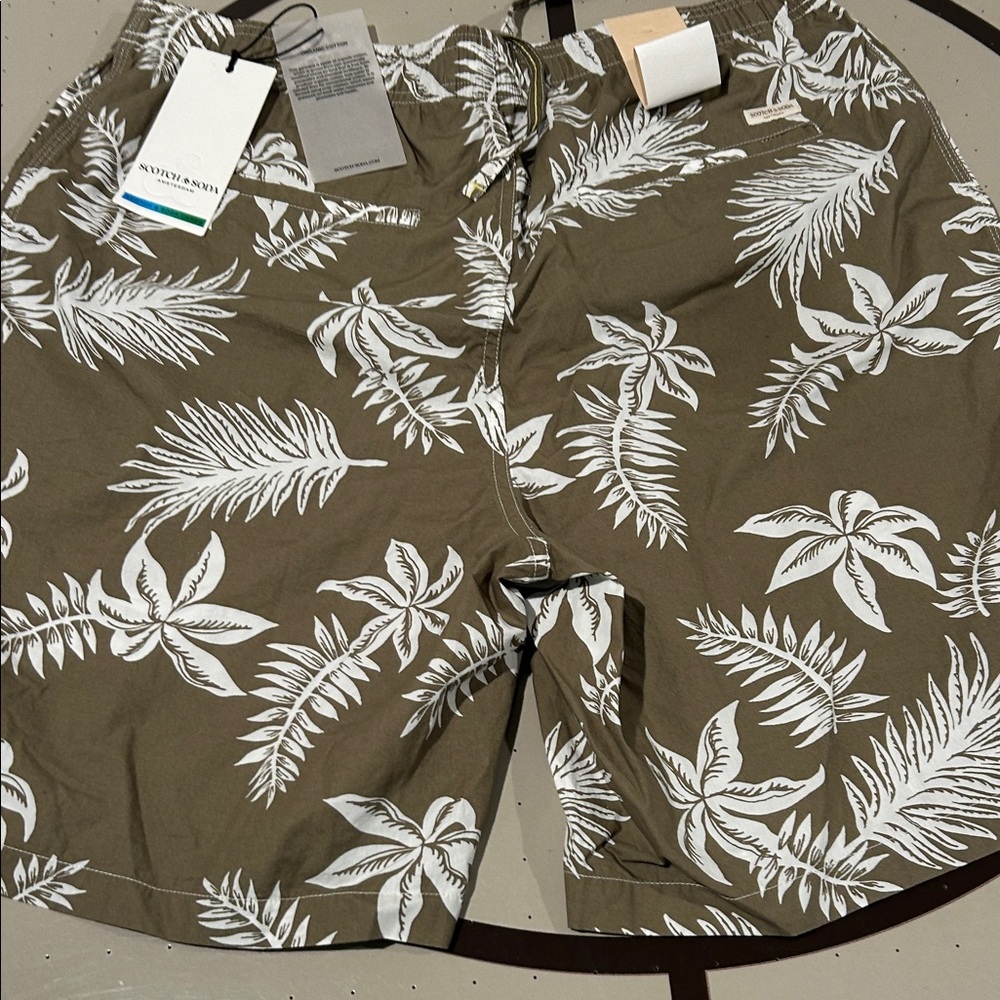 Scotch & Soda Olive Green Tropical Print Shorts